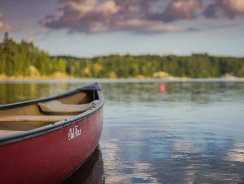 lac canoe
