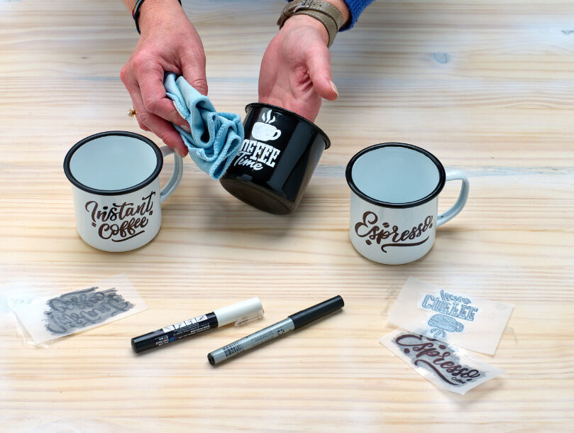 des mugs en émail personnalisés 6