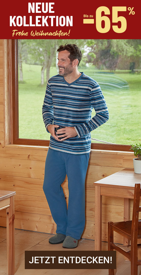 ein mann tragt einen warmen pyjama