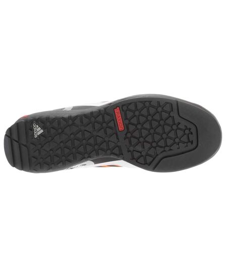 Baskets terrex swift solo adulte orange / noir Adidas