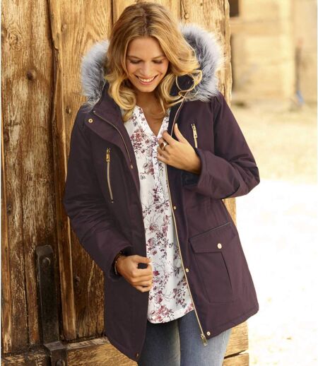 Modna kurtka zimowa z kapturem i imitacją futerka