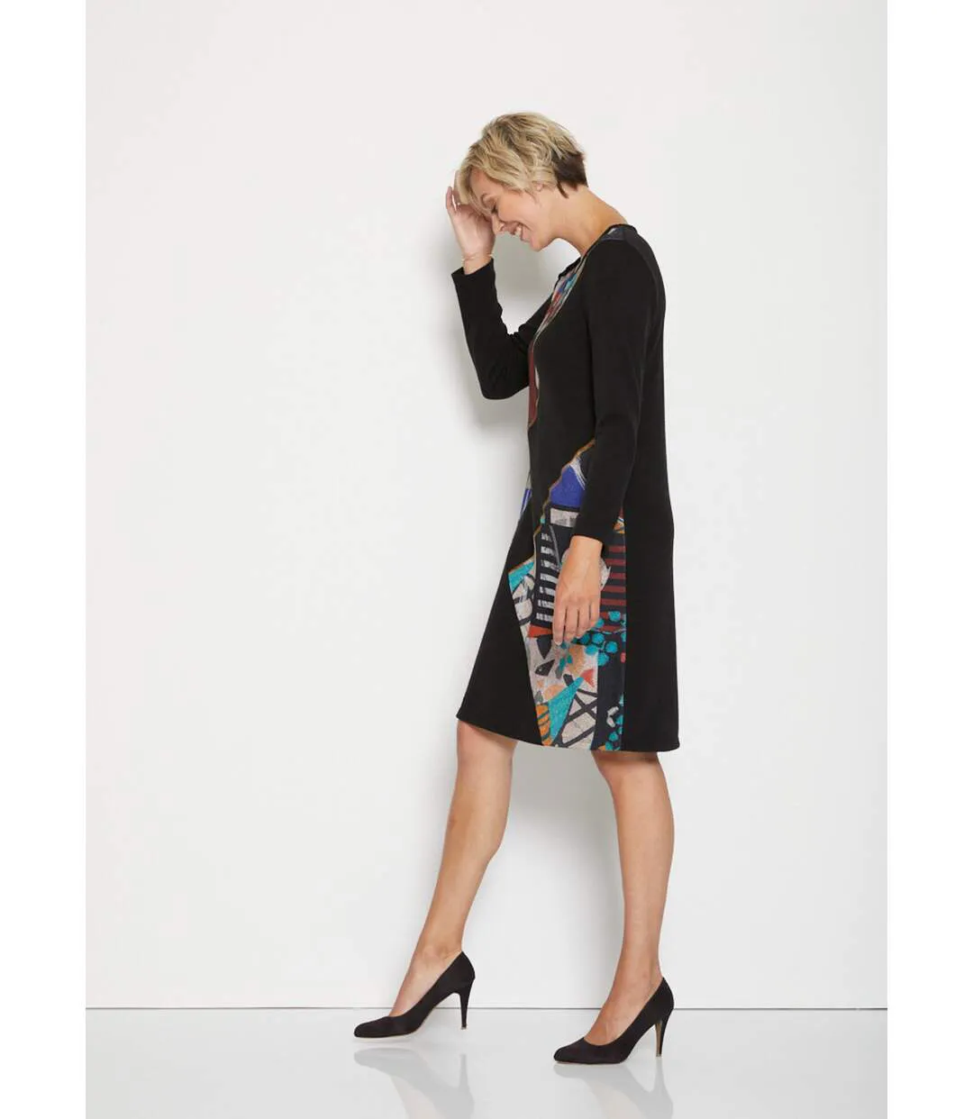 Robe courte maille fantaisie col rond-3