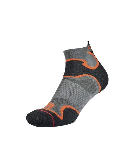1000 Mile Mens Fusion Ankle Socks (Black/Orange) - UTCS215