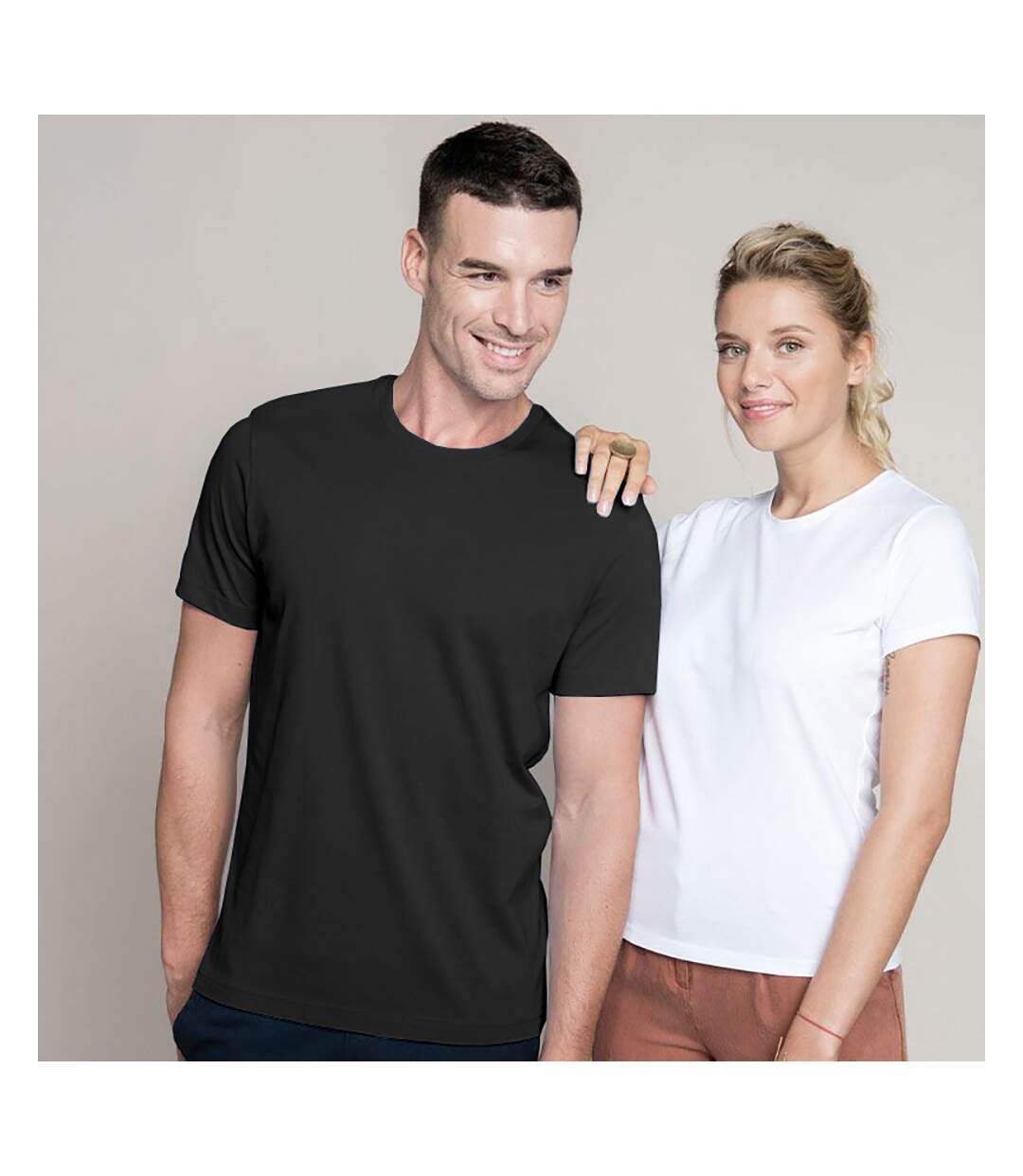 T-shirt à manches courtes coupe cintrée  pour homme noir Kariban