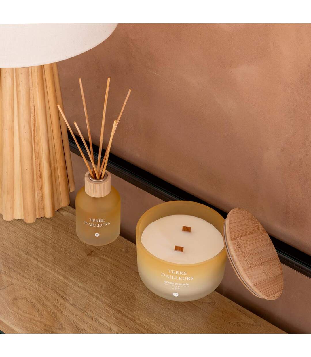 Bougie Parfumée en Verre Sana 420g Terre d'Ailleurs-3