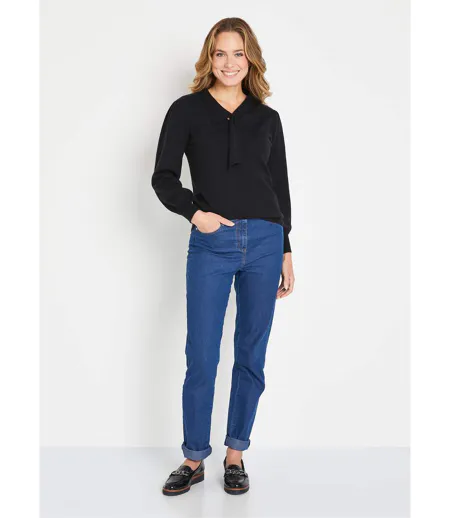 Pull fin col cravate mélange laine