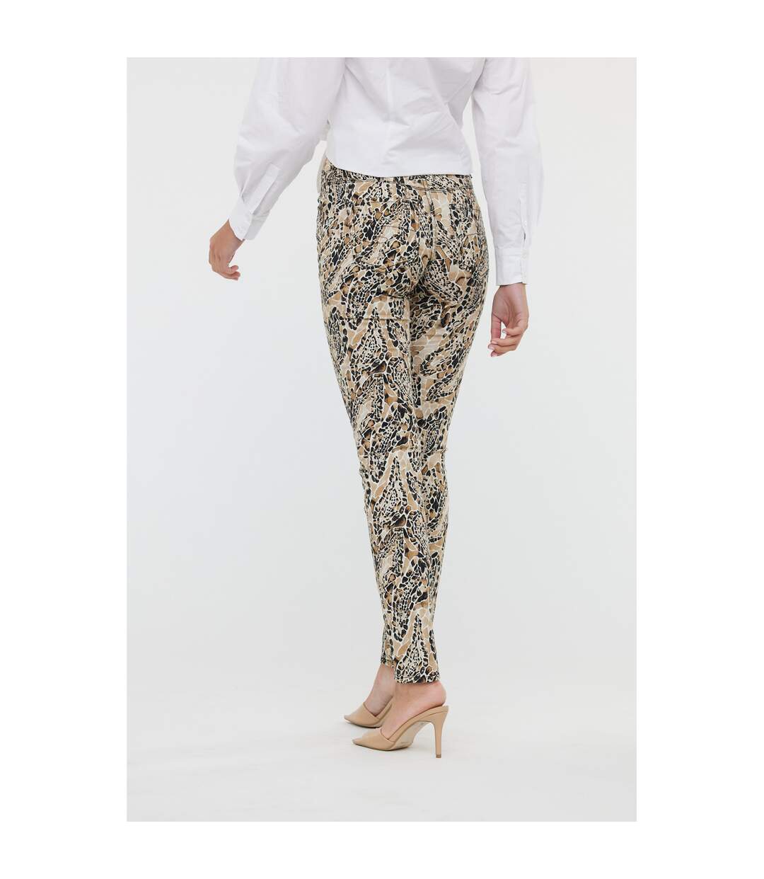 Pantalon coton slim LC135