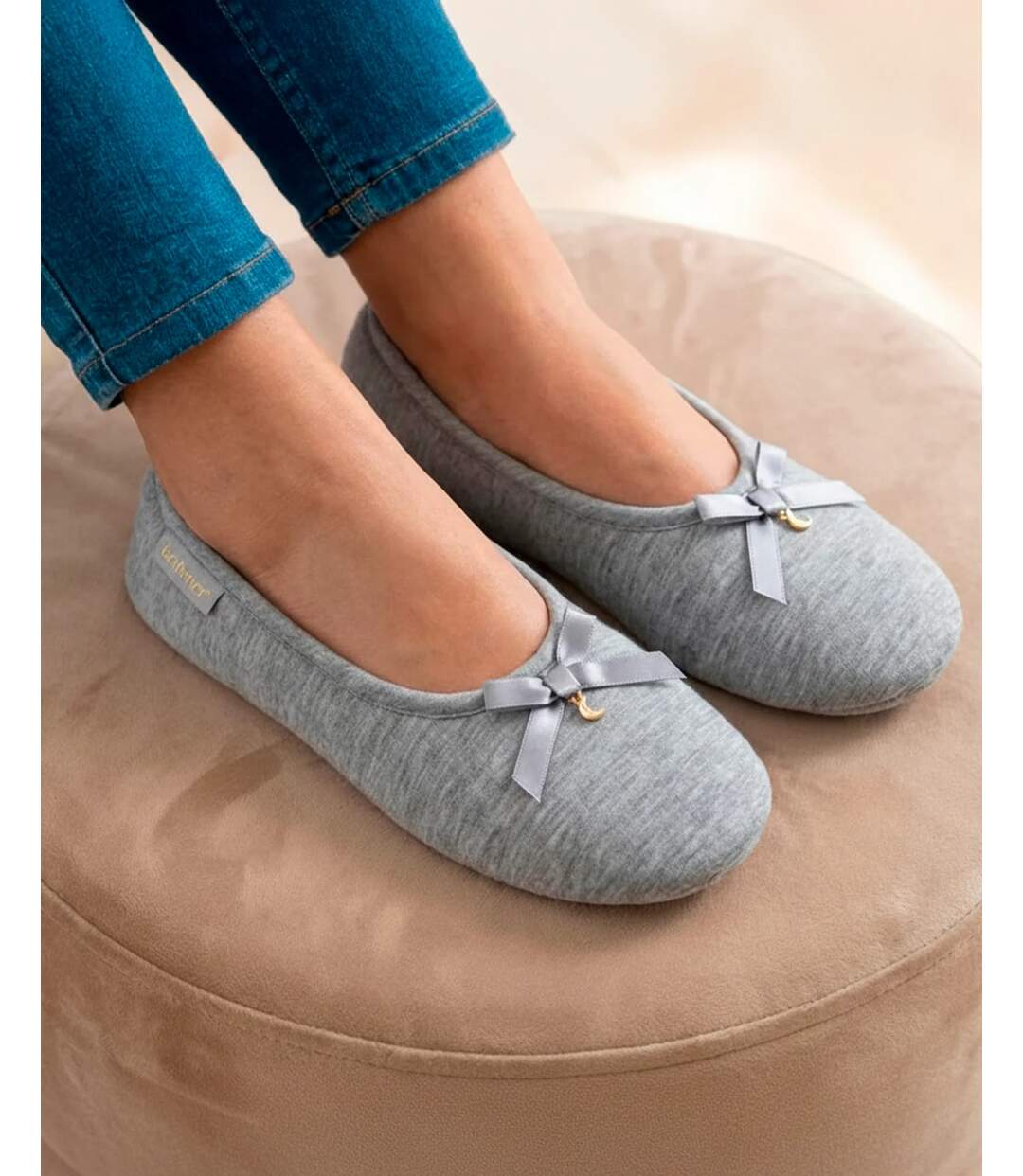 Isotoner Chaussons extra-light Ballerines femme jersey, semelle gomme antidérapante-2