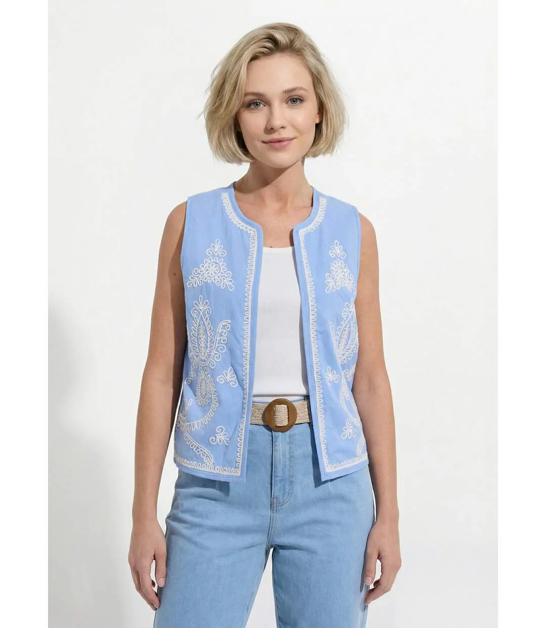 Gilet brodé sans manches-1