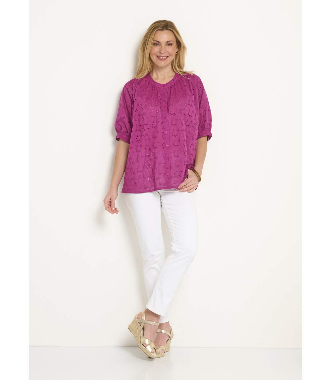 Blouse manches courtes broderie anglaise-3