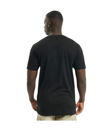Noir Mister Tee