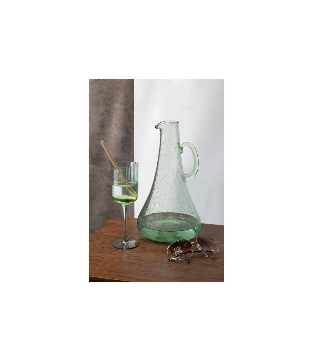 Carafe Design en Verre Thelma 34cm Vert-3