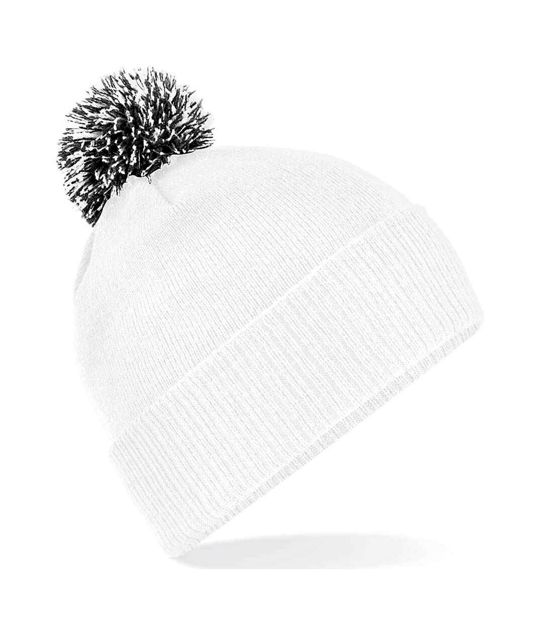 Bonnet snowstar adulte blanc / noir Beechfield-1