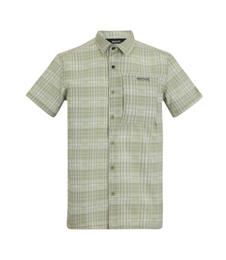 Chemise Manches Courtes De Voyage Motif/style À Carreaux Homme Vert Pâle Regatta