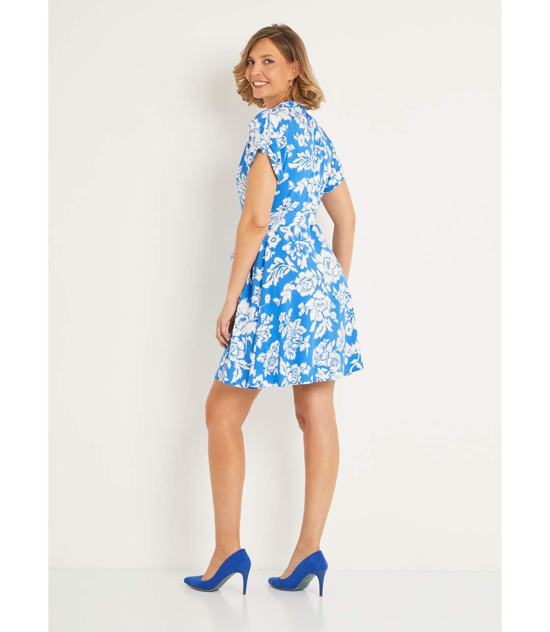 Robe courte imprimée col tailleur-2