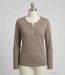 MAYFLOWER NINON3 : Tee-shirt manches longues taupe en coton flammé avec patte boutonnée-3