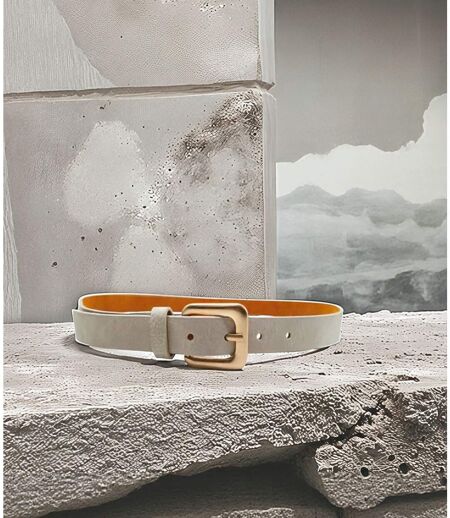 Ceinture fine pour femme. Ceinture synthétique avec croute de cuir vachette - élégance Intemporelle