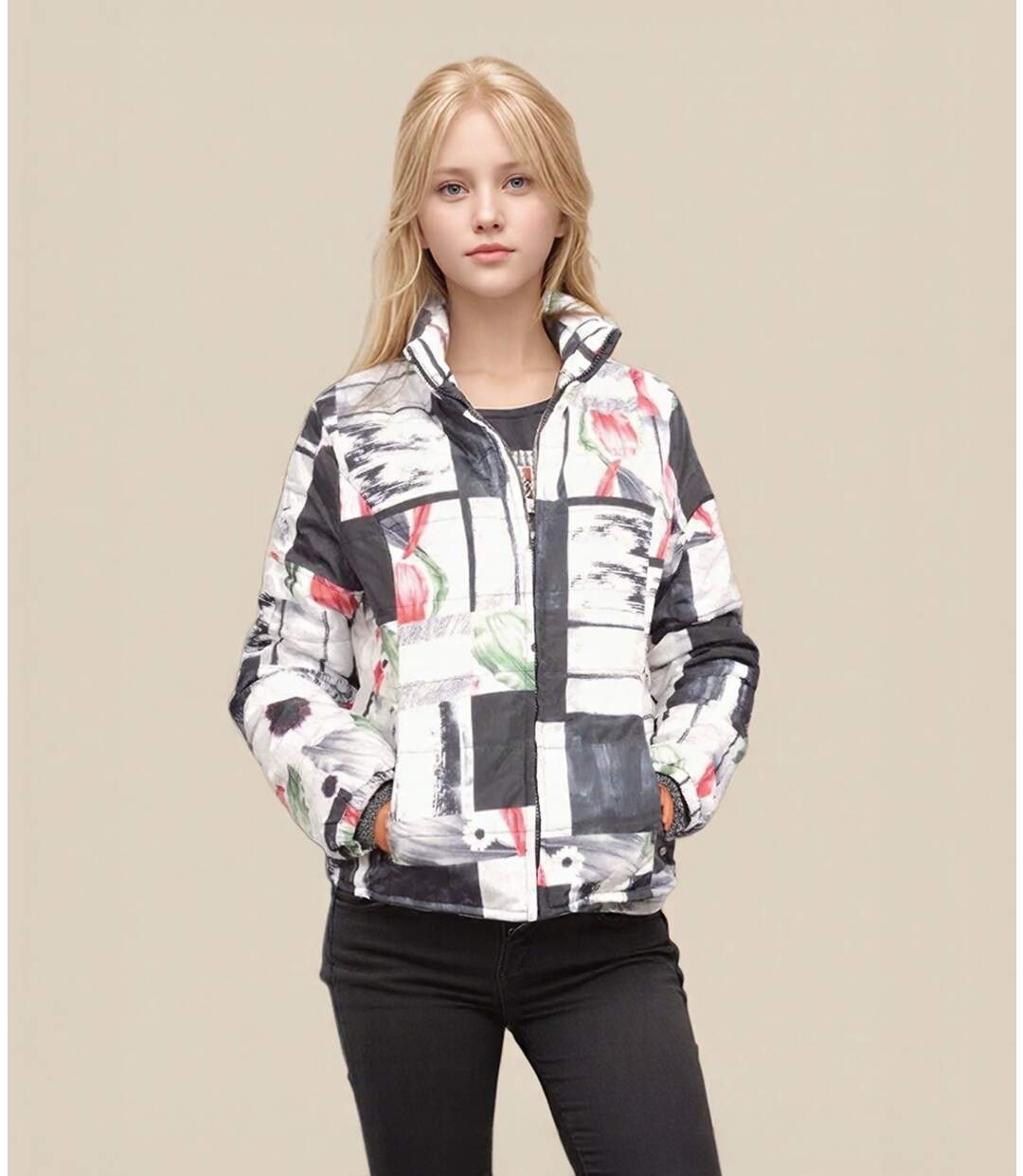 Doudoune Courte Femme Motif graphique SMASH à élégance et Confort-5