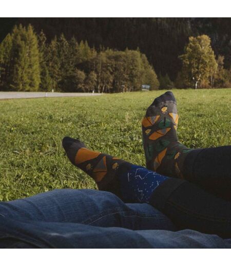 1 Pack Unisex Mismatched Novelty Odd Socks - Camping