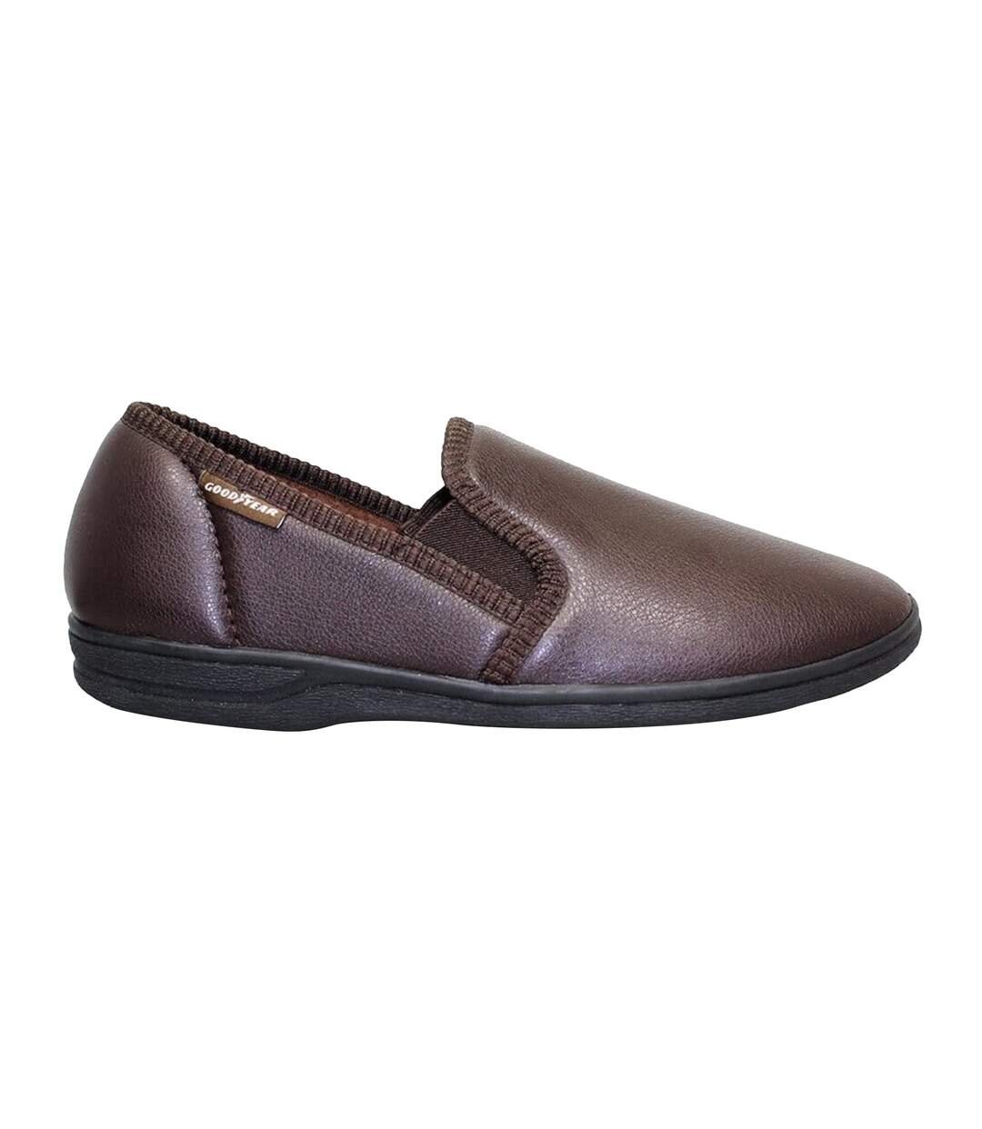 Chaussons homme marron Goodyear