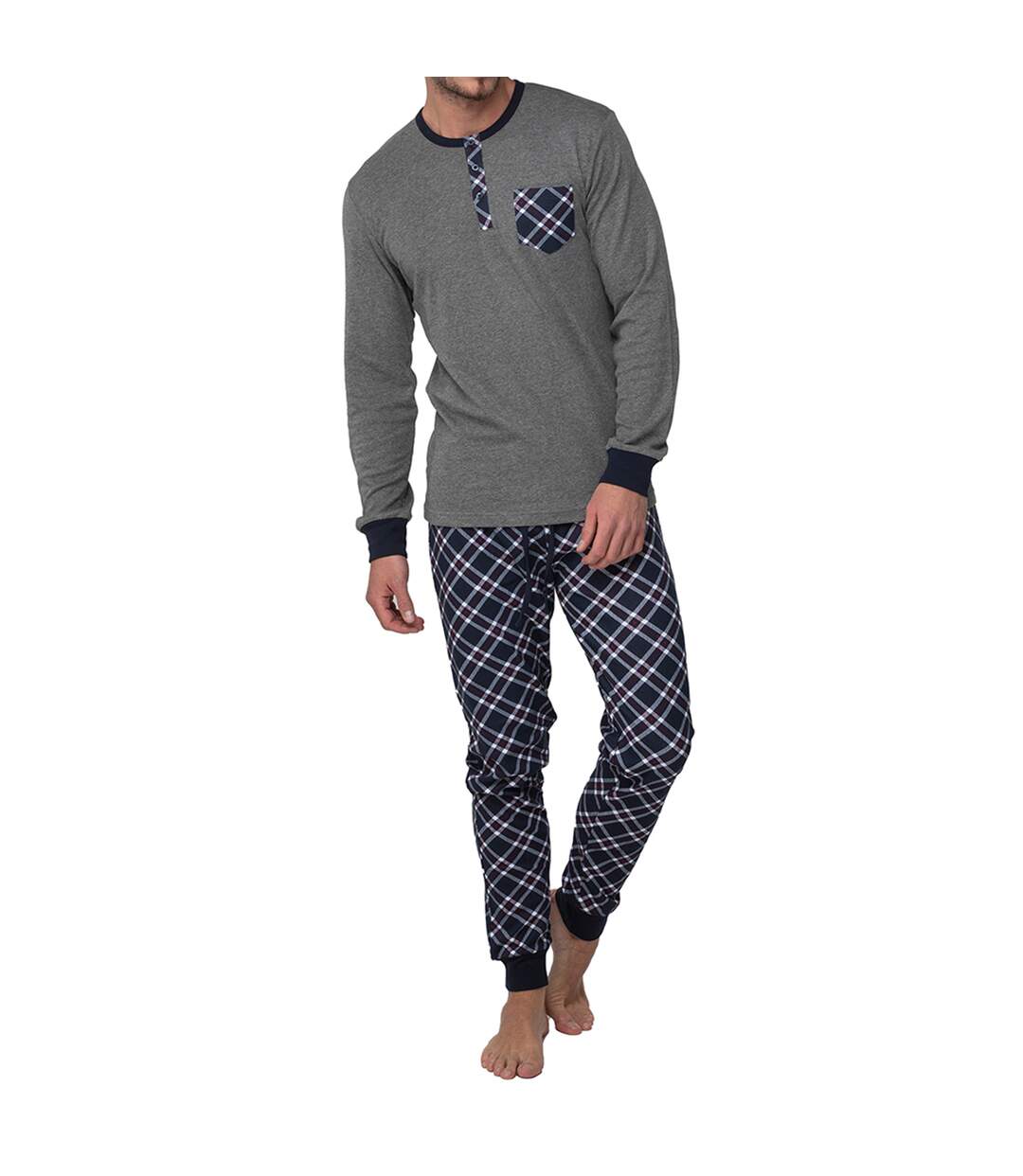 Interlock long-sleeved pajamas for men, model A0CHJ. Softness and comfort for cool nights.-1