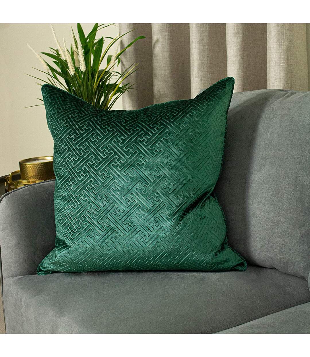 Paoletti Florence Cushion Cover (Emerald Green) - UTRV1886