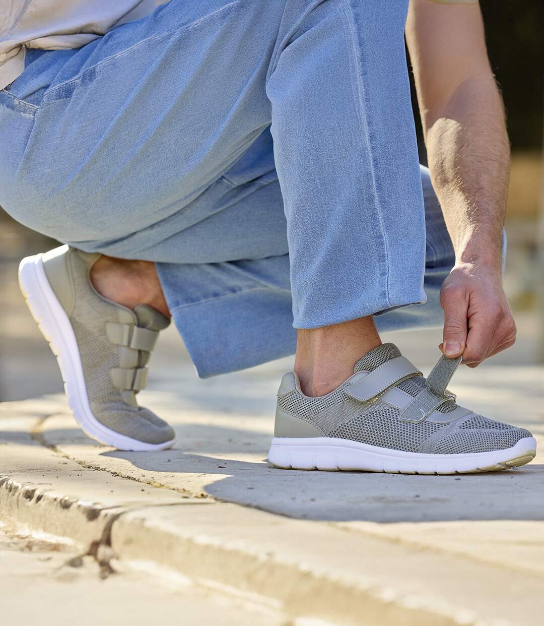 Les Baskets Légères Scratchées Top Confort-3