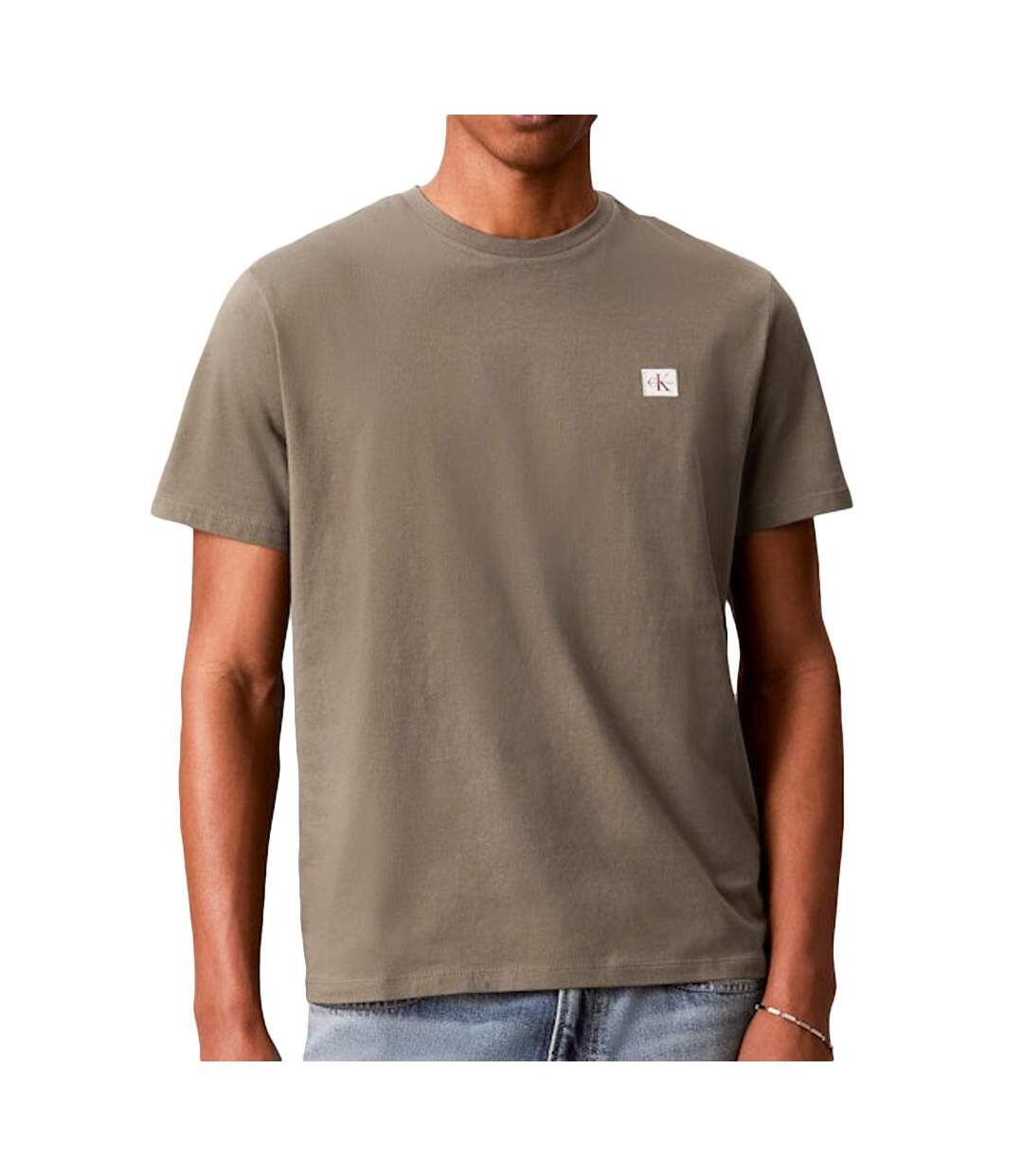 T-Shirt taupe homme calvin klein jeans badge l4g-1