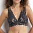 Soutien-gorge emboîtant en dentelle fleurie Dim Lacy