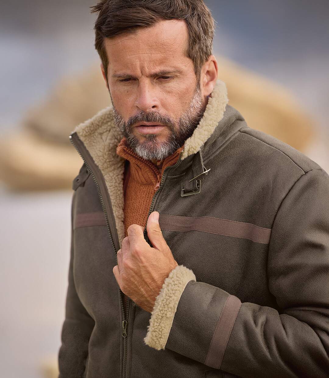 Le Blouson Style Bombardier Suédine Fourré Sherpa-3