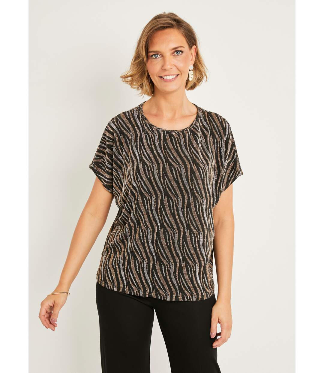 T-shirt court maille brillante jacquard dentelle-1