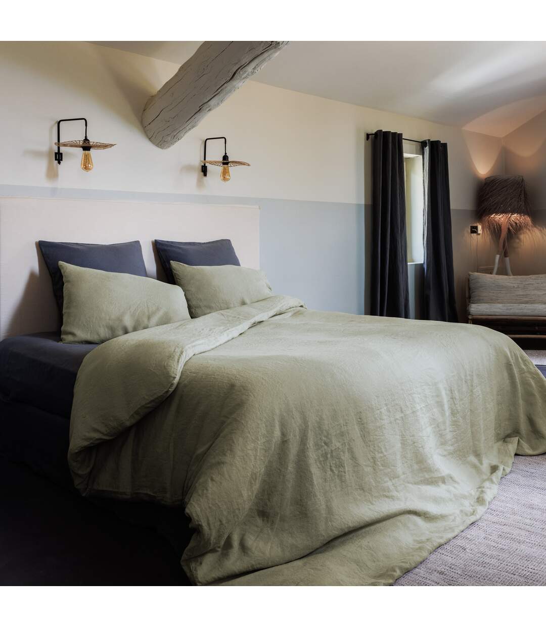 Parure de lit collection OPÉRA Taie 65x65 cm-1