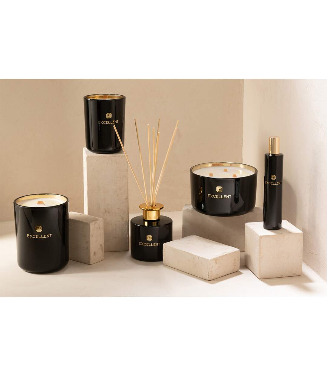 Bougie Parfumée Excellent 12cm Siberia Fir Noir-3