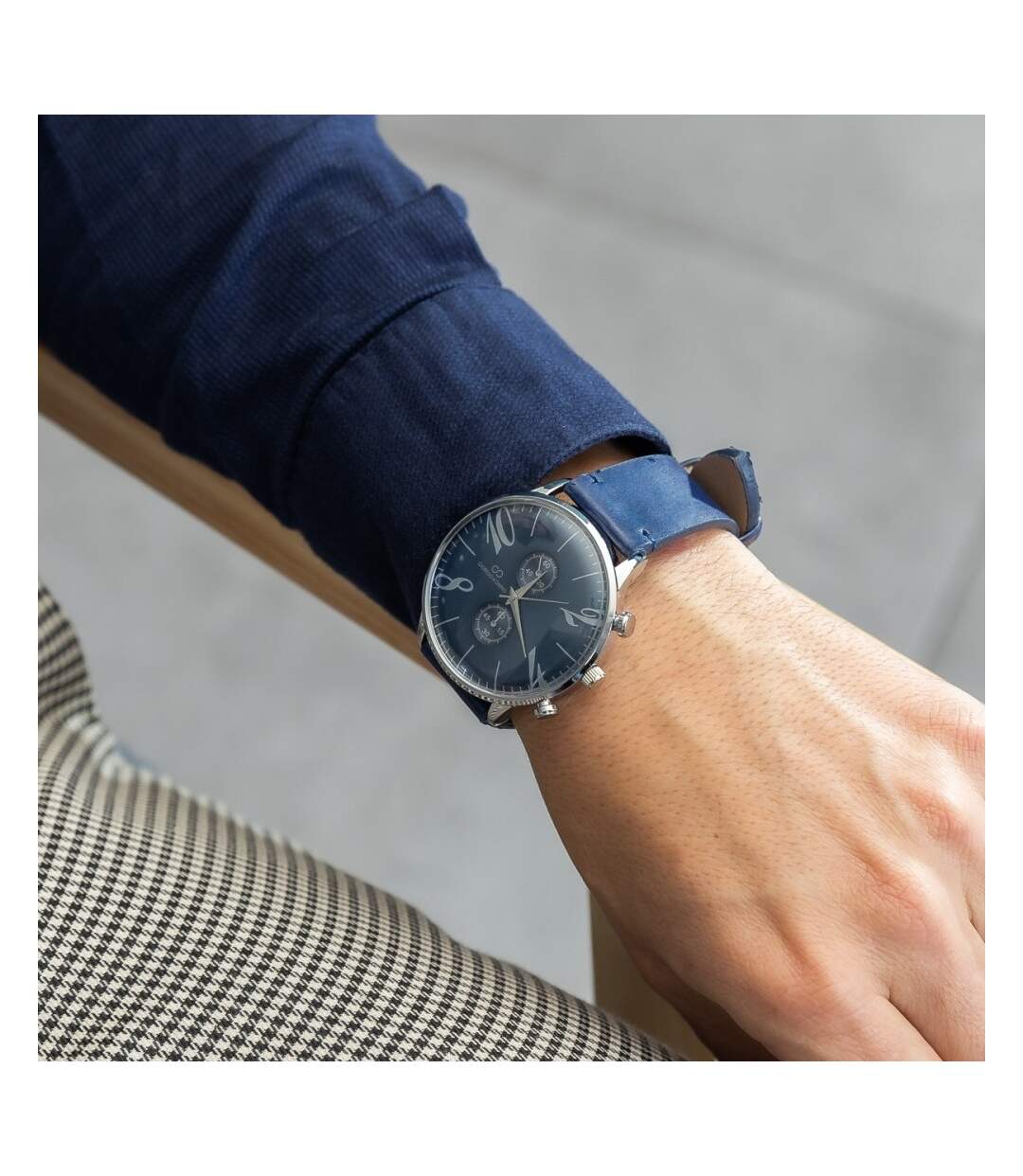 Jolie Montre Homme Bleu GIORGIO