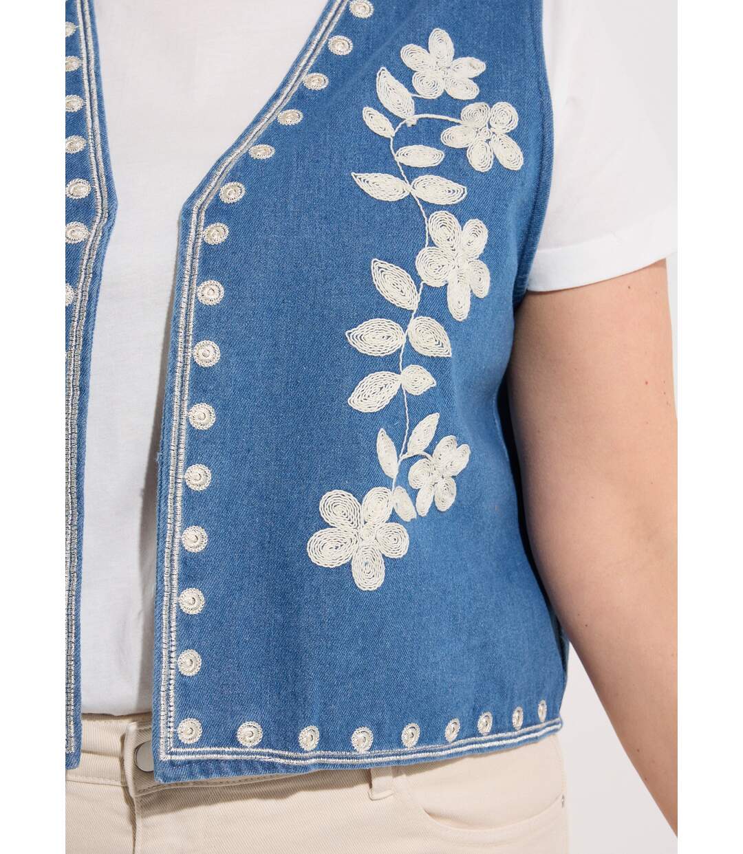 Gilet sans manches denim avec broderies-4