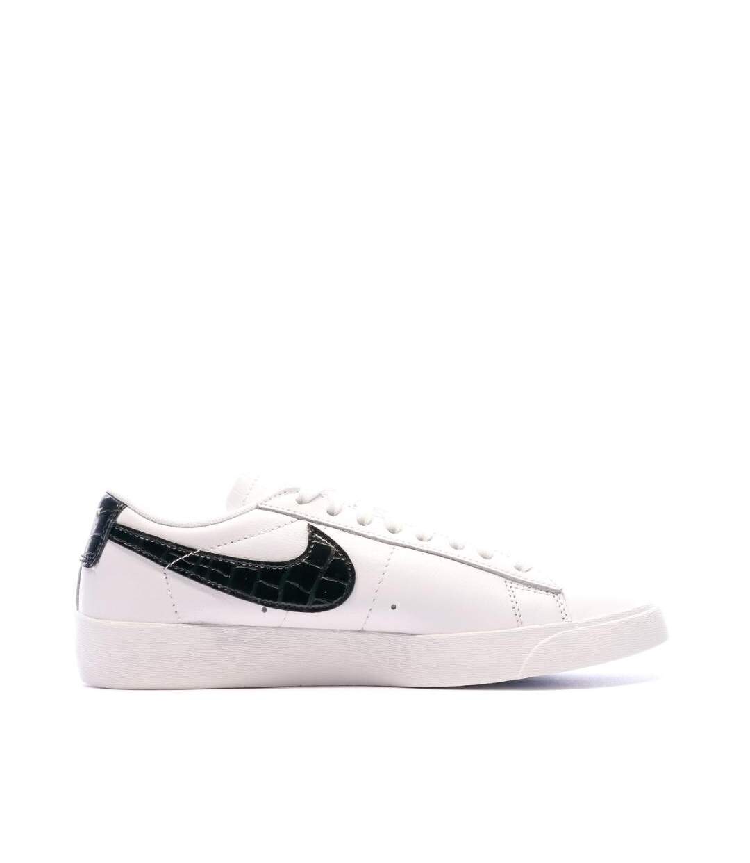 Blazer low baskets blanches femme nike-2