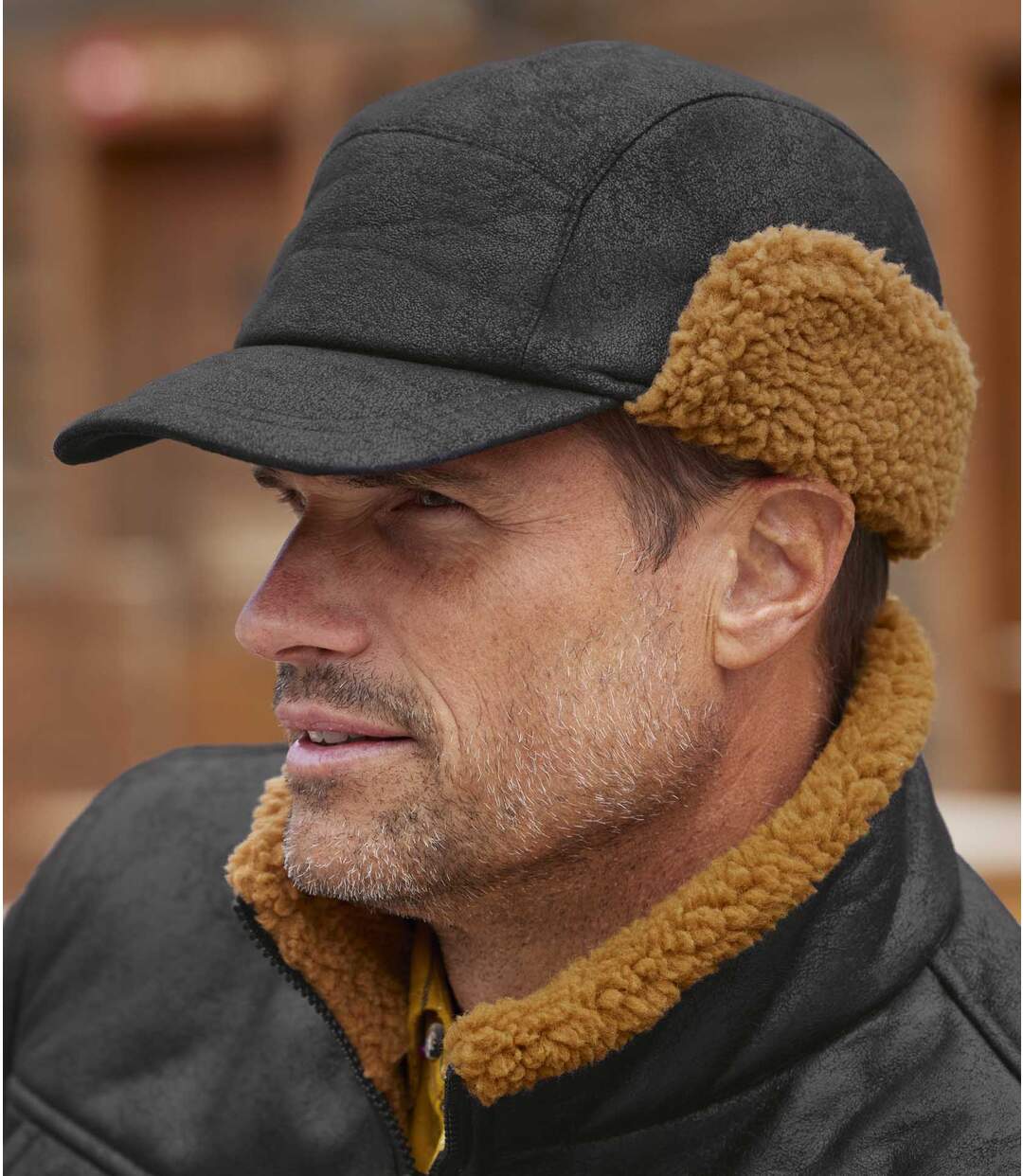 Men's Black Sherpa-Lined Cap