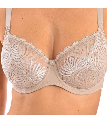 Lace bra with underwire and without padding, VALENTINA model for women. Elegant and comfortable.