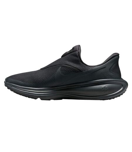 Baskets Revolution Homme Triple Noir Nike