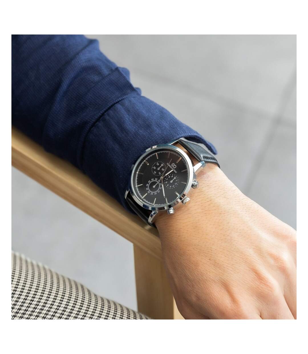 Magnifique Montre d'Homme Noir GIORGIO