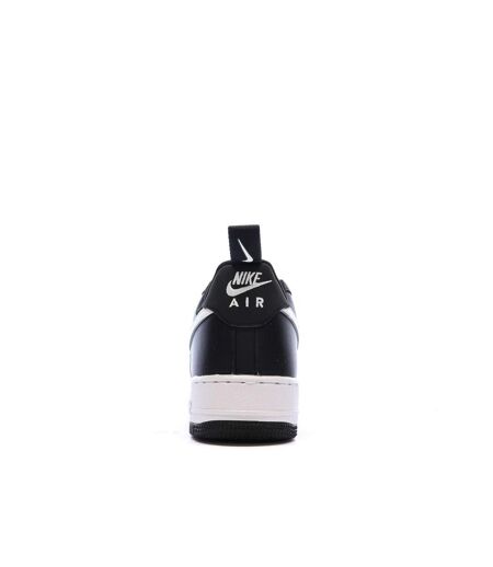 Baskets noires/blanches femme nike air force 1 '07
