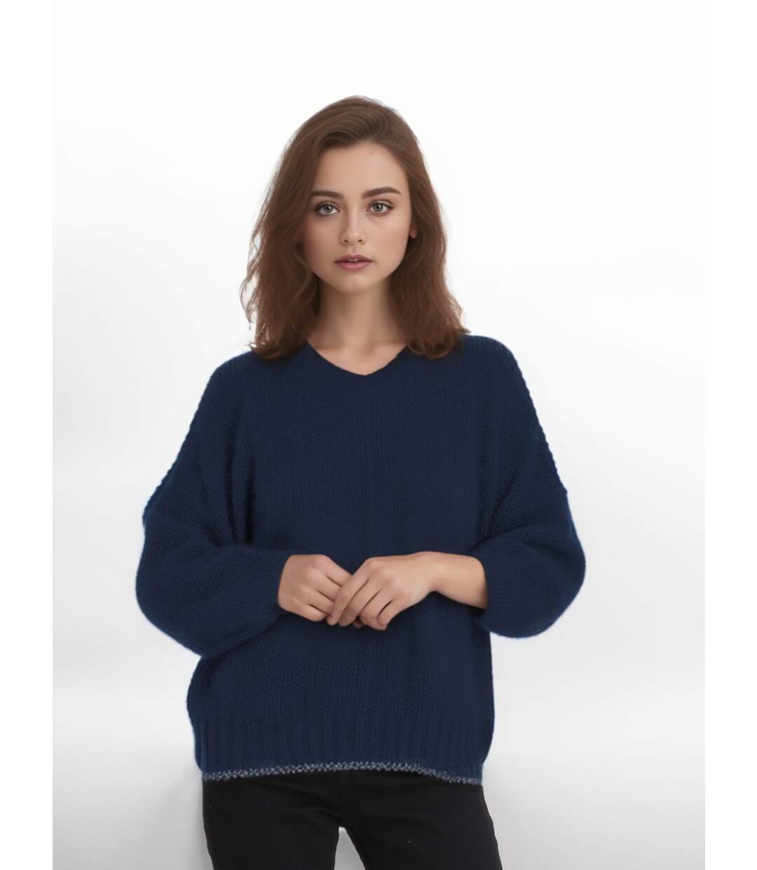 Pull femme manches longues - Couleur bleu jean - Col en pointe-5