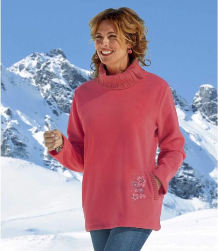 Modny sweter z polaru i trykotu