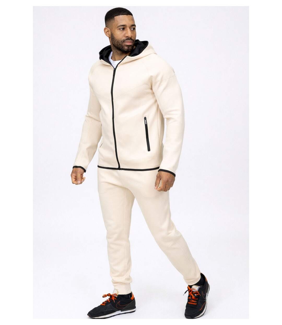 Ensemble Jogging-1