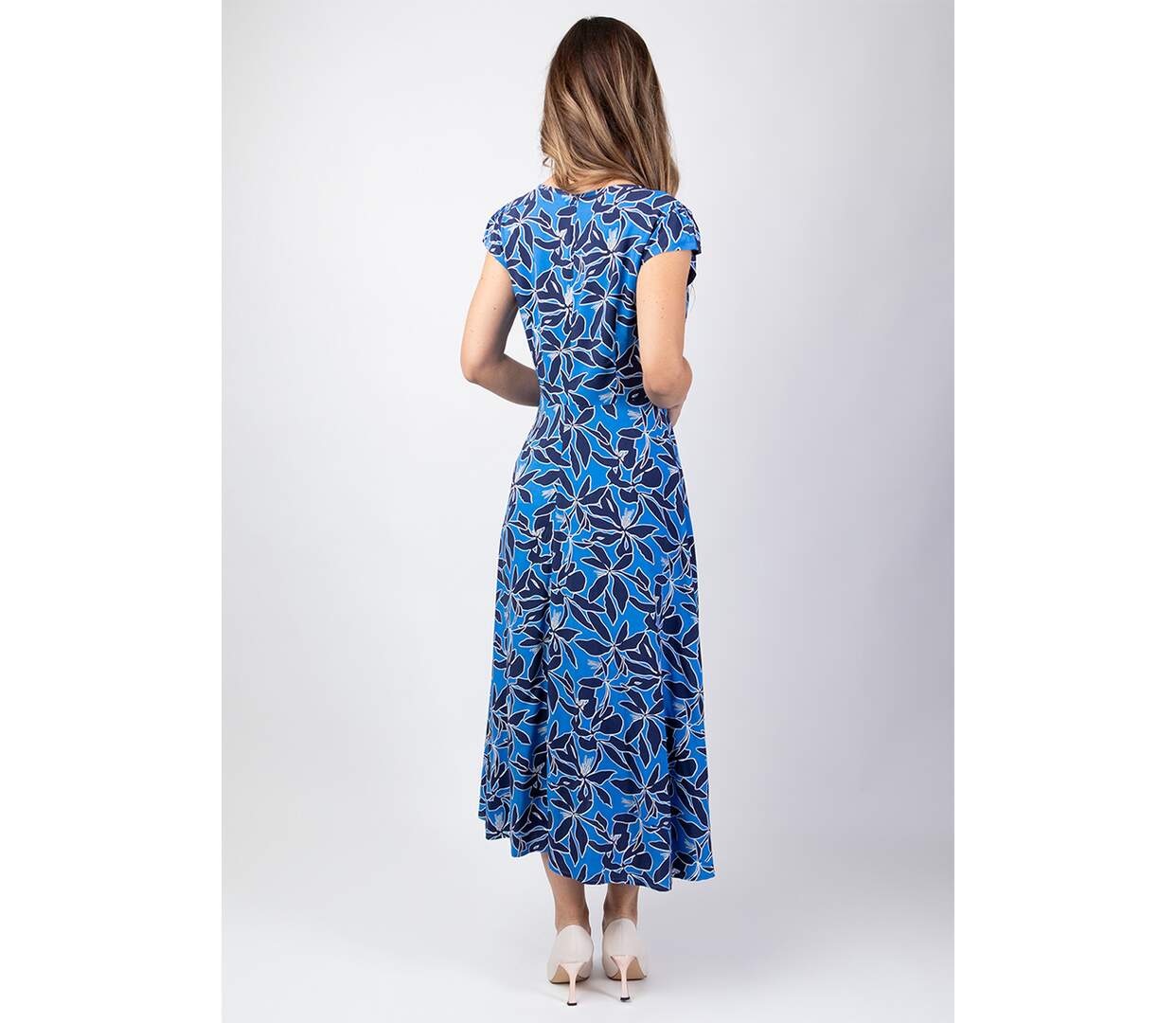 Robe mi-longue fendue en viscose LOLITA  motif estival bleu Coton Du Monde-4