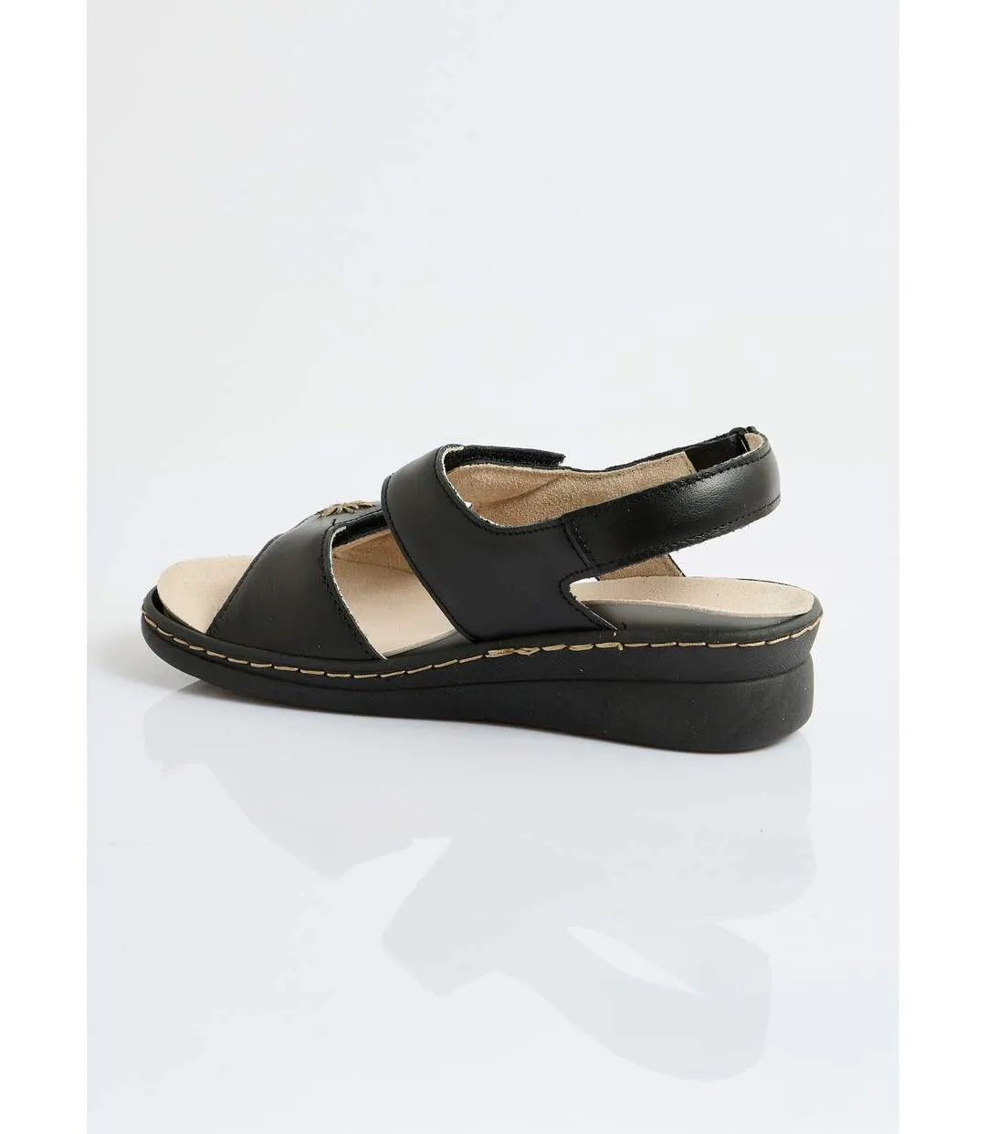 Sandales cuir brodé grande largeur-2