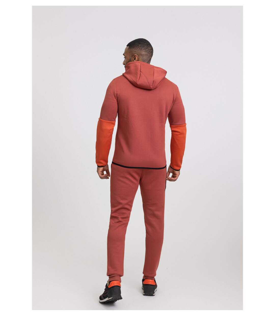 Ensemble Jogging-5