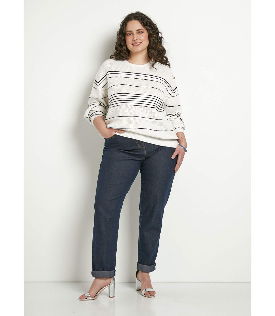 Pull doux rayé col rond esprit marinière-3