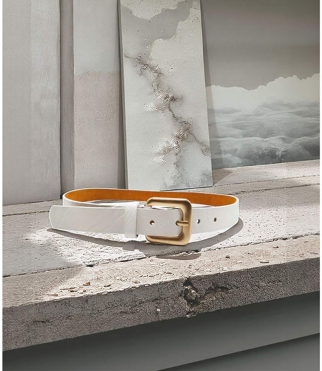 Ceinture fine pour femme. Ceinture synthétique avec croute de cuir vachette - élégance Intemporelle-2