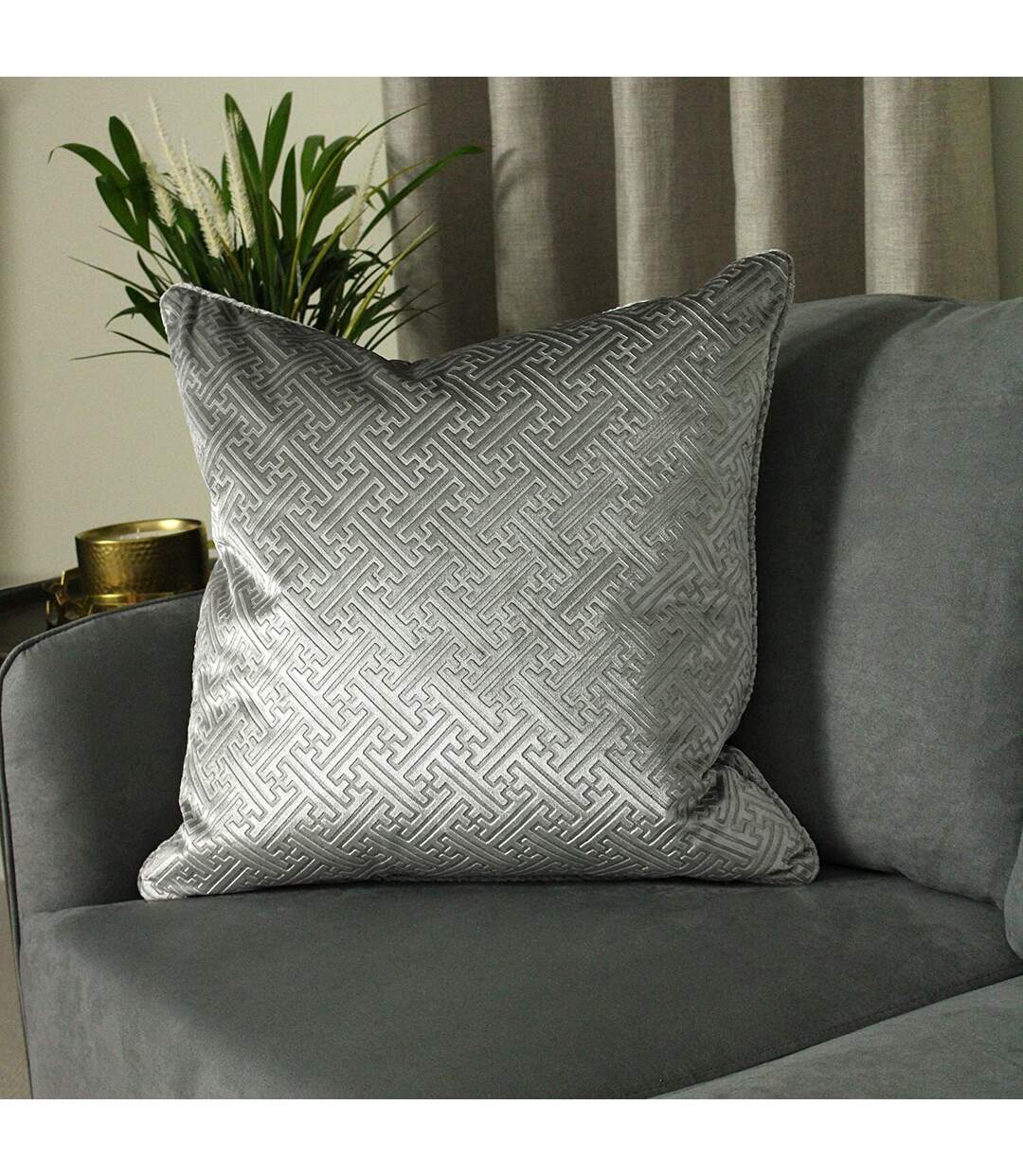 Paoletti Florence Cushion Cover (Silver) - UTRV1886